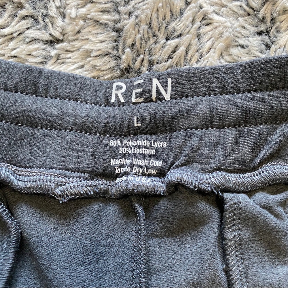 NWT REN ACTIVE RUN SHORTS W/POCKETS QUICK DRY - Picture 6 of 7